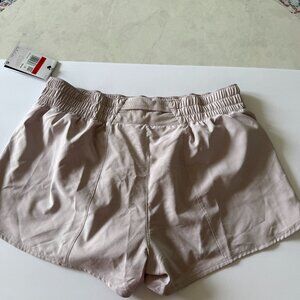 Nike Women’s Dri-FIT Training Shorts Loose Fit Size L – Pale Mauve / Light Taupe